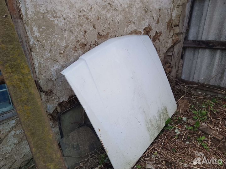 Капот Волга