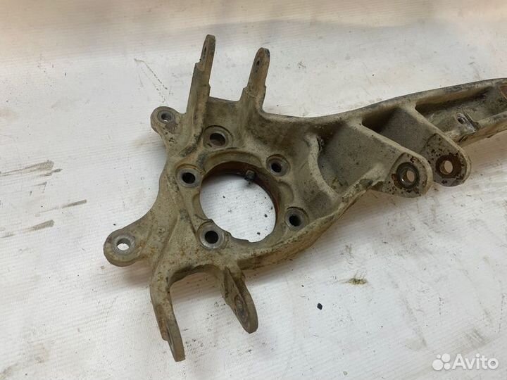 Рычаг продольный задний левый Mitsubishi Outlander