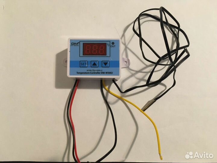 Термореле на 220в W3002