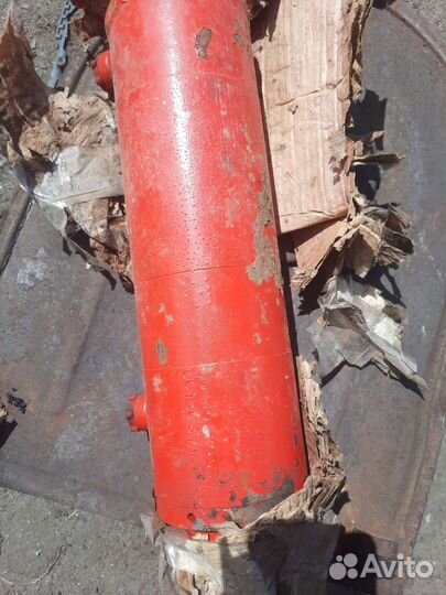 Цилиндр гидравлический