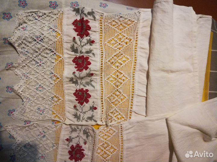 Рушники вышитые