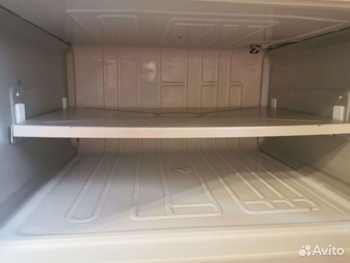 Холодильник Атлант kshd-256 б/у