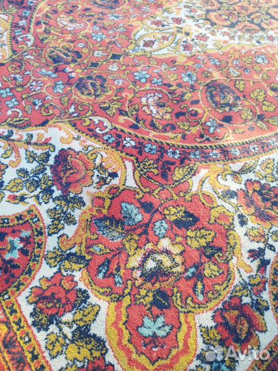 Ковры шерстяные