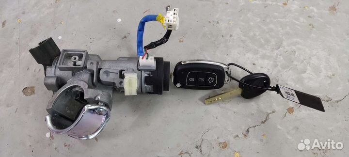 Замок зажигания Hyundai Solaris 2