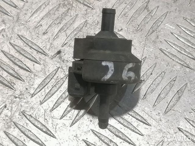 Клапан вентиляции топливного бака Bmw 3 e36 1991-1