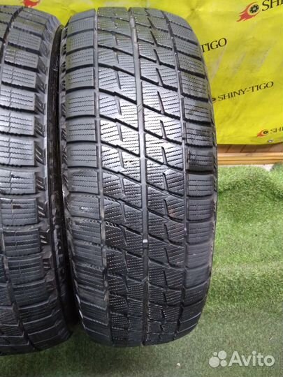 Bridgestone Ice Partner 215/45 R17 87Q