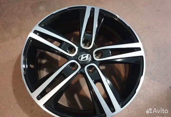 Original R17 Hyundai 5*114.3