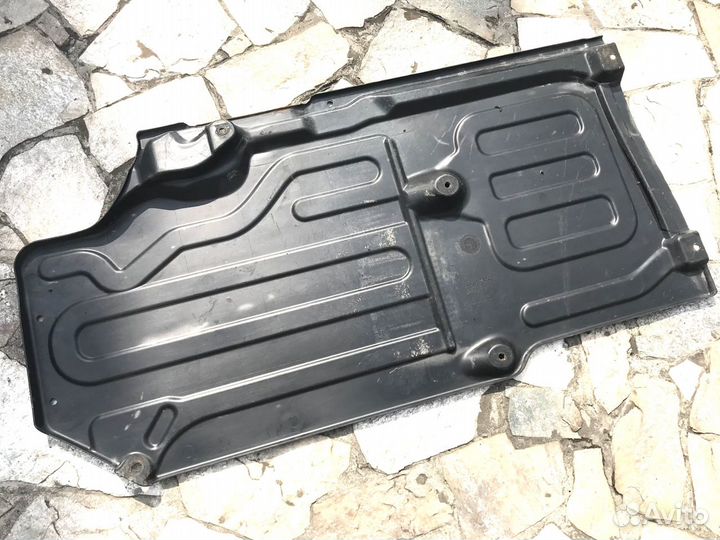 Защита задняя левая Mercedes E W211