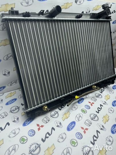 Радиатор охлаждения Toyota Camry XV40 2.4 AT