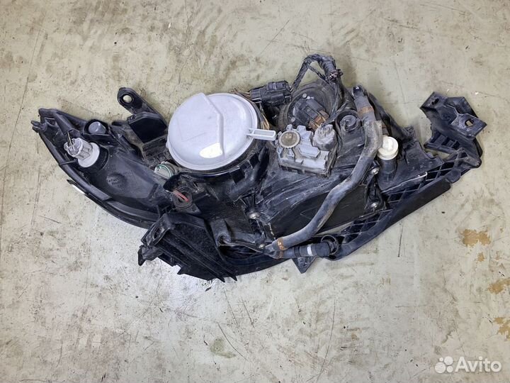 Фара левая 100-20953 Subaru Legacy BL5 BP5 брак кр