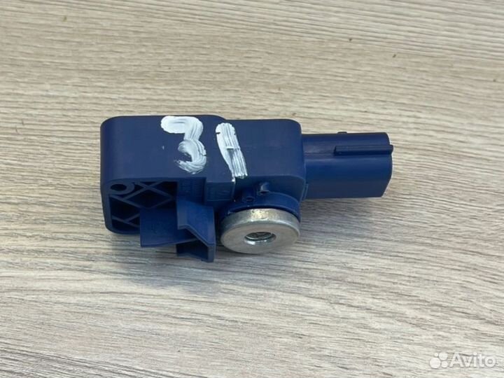 Датчик удара Renault Logan