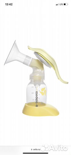 Молокоотсос medela, накладки для груди и бутылочка
