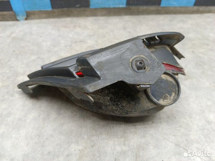 Фонарь в бампер задний правый Renault Duster 4Х4