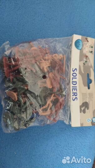 Набор солдатиков