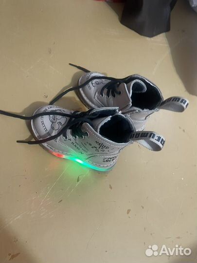 Ботинки на девочку 22 размер