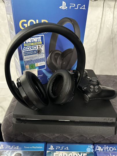 PS4 slim игры и наушники ps4