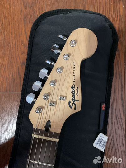 Электрогитара fender squier stratocaster