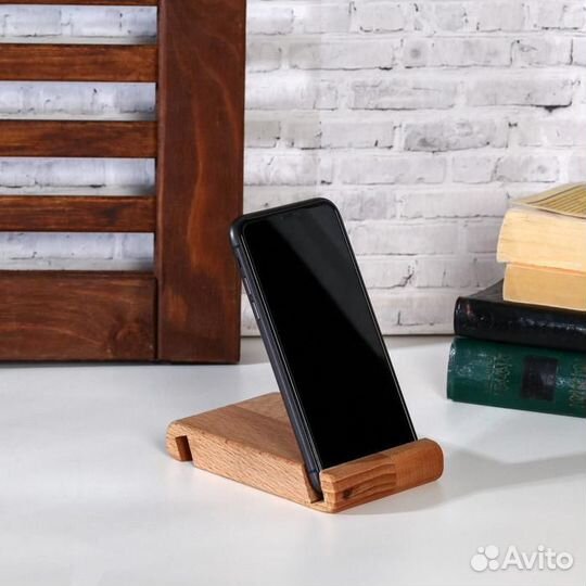 Подставки для телефонов и планшетов