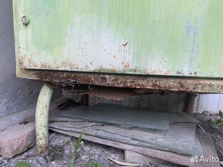 Сейф металлический коптильня ящик