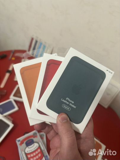 Аксессуары на iPhone