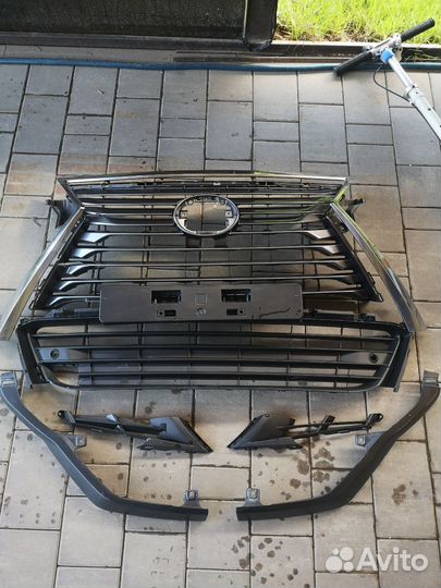 Решетка радиатора Lexus RX 2015-2019