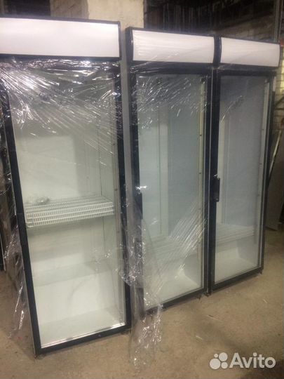 Холодильный шкаф для напитков б/у
