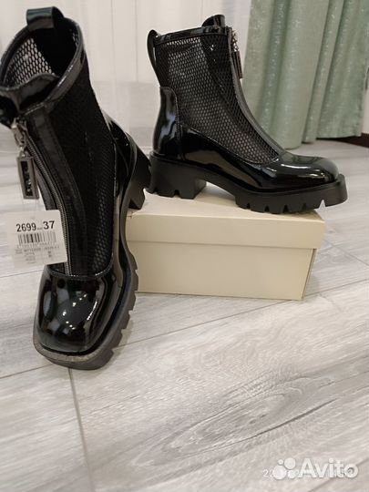 Ботинки женские