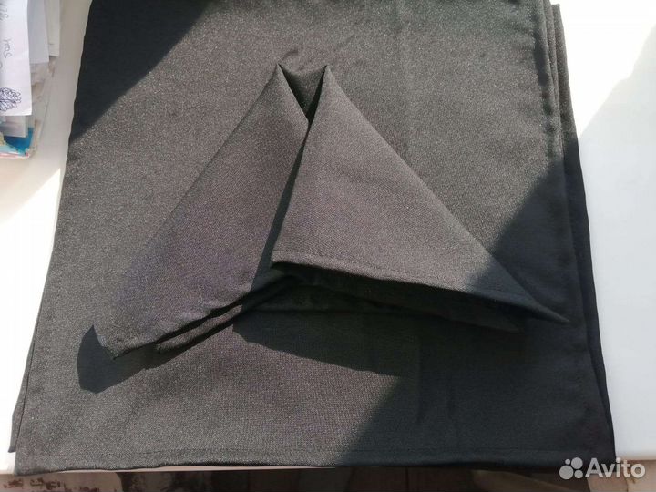 Салфетки чёрные сервировочные 68шт