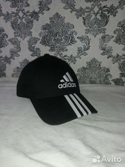 Бейсболка adidas