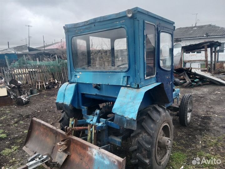 Мини-трактор, 2010