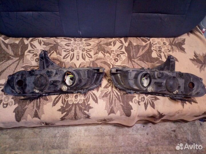 Фара передняя Opel Omega B