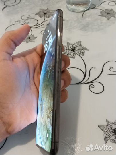 iPhone Xs Max, 64 ГБ