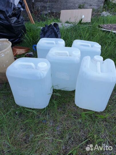 Канистра пластиковая 10 литров