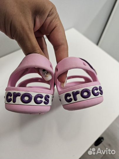 Сандалии crocs для девочки с9 розовые