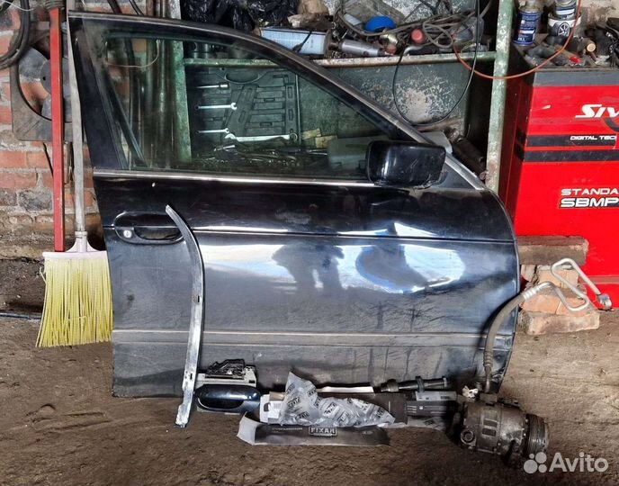 Запчасти на bmw 5 e39