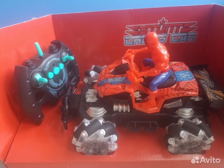 Машинка на пульте