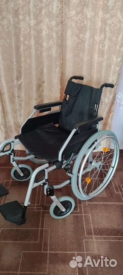Инвалидная коляска новая