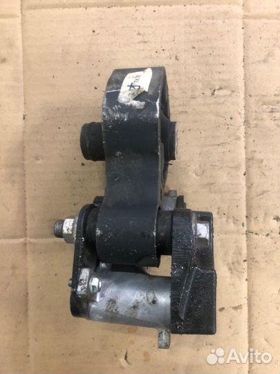 Подушка двигателя задняя Mazda Cx-9 TC 2.5