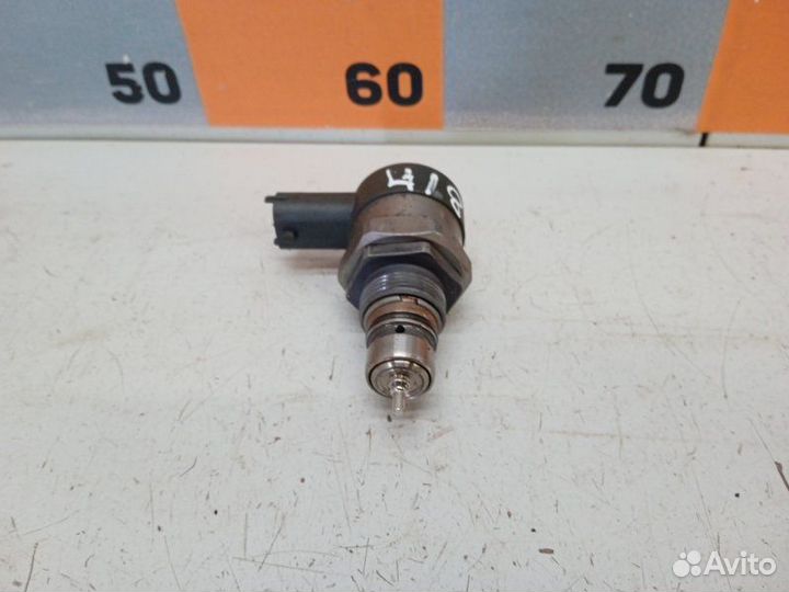 Регулятор давления топлива Mercedes-Benz C-Class