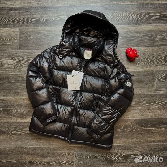Пуховик moncler