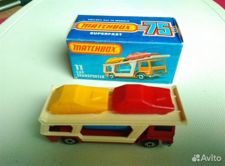 Модель Matchbox No.11C Car Transporter