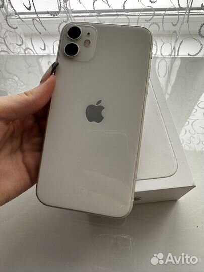 iPhone 11, 128 ГБ