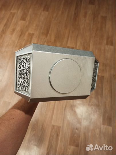 Мьелнир, молот Тора