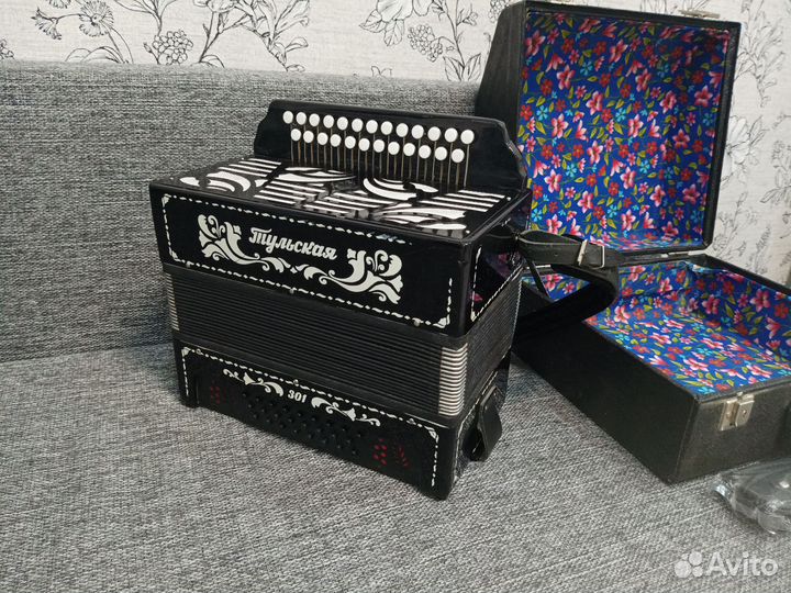 Гармонь тульская 301