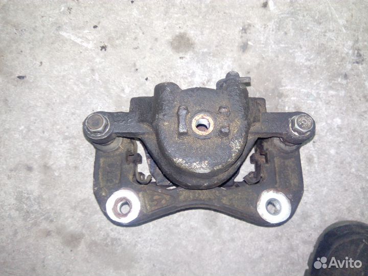 Суппорт Kia Rio 2