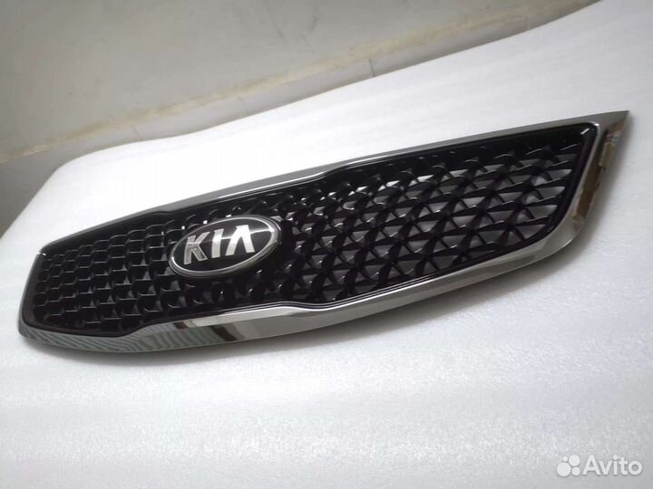 Решетка радиатора kia sportage 3