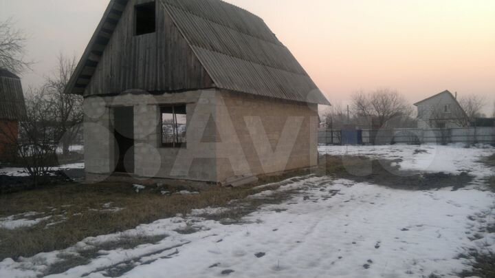 Дача 30 м² на участке 10 сот.