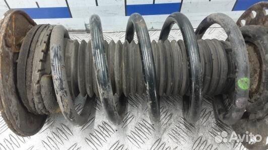 Стойка передняя левая volvo V70 3 (KBG04K501)