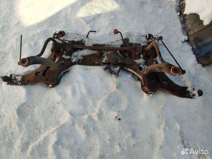 Балка задняя, подрамник на Ford Focus 2 хэтчбек