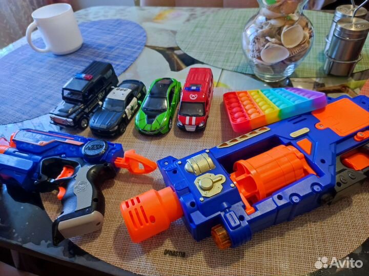Детские машинки игрушки нерф пистолет